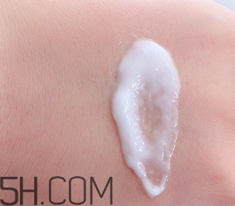 c乳是什么護(hù)膚品？c乳蓋子怎么打開(kāi)？