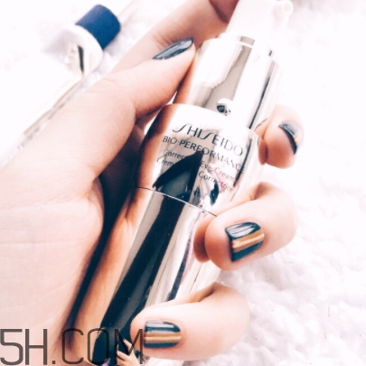 百優(yōu)眼霜和sk2眼霜哪個好？百優(yōu)眼霜和sk2眼霜對比