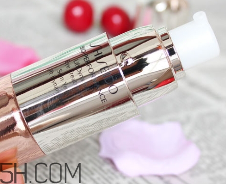 百優(yōu)眼霜和sk2眼霜哪個好？百優(yōu)眼霜和sk2眼霜對比