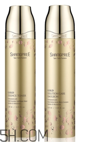 香蒲麗黃金水乳好用嗎？香蒲麗黃金水乳評測