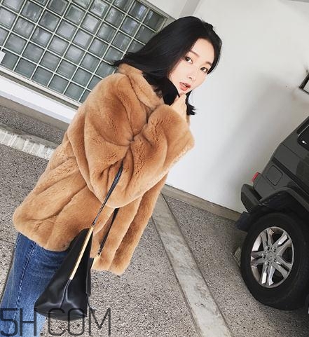 兔毛皮草發(fā)黃怎么處理？兔毛皮草怎么存放？