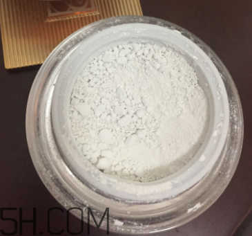 京潤珍珠粉和歐詩漫珍珠粉哪個(gè)貴_哪個(gè)性價(jià)比更高