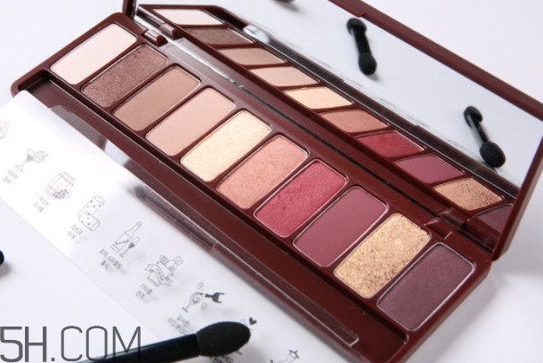 怎樣化妝遮黑眼圈眼袋 化了妝還這么喪？