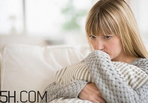 青春期焦慮癥的病因有哪些？患上青春期焦慮癥該怎么辦？