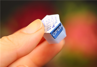 用了嘉娜寶洗顏粉還用洗面奶嗎？洗顏粉的正確打開(kāi)方式