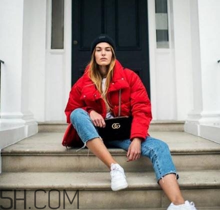 羽絨服充絨量標準多少？羽絨服充絨量越多越好嗎？