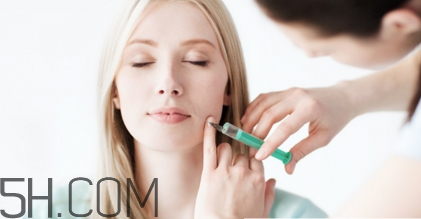 打瘦臉針凹陷怎么辦？瘦臉針后多久可以洗臉？