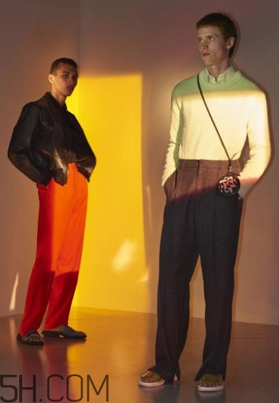 stella mccartney2018春夏系列好看嗎_有哪些款式？