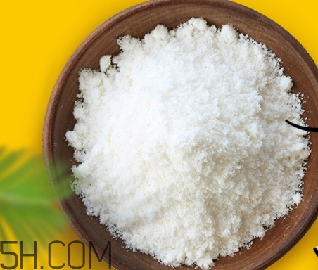 椰子粉結塊怎么回事？椰子粉結塊能吃嗎？