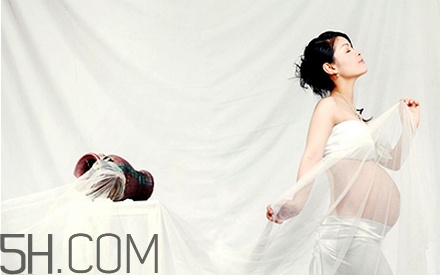 孕晚期的各種不適要怎么解決？關(guān)于孕期的傳言哪些是錯(cuò)誤的？