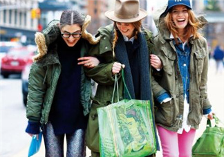 派克大衣內(nèi)膽什么毛好？派克服什么內(nèi)膽好？