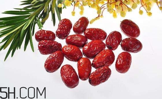 哪些人吃紅棗對(duì)健康不利？不能吃紅棗的人有哪些？