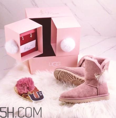 ugg雪地靴要買大一碼嗎？ugg雪地靴會偏大嗎？