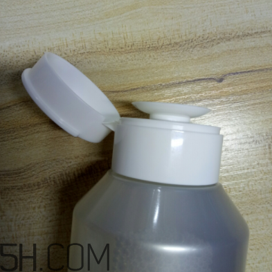 歐詩漫卸妝水能祛痘嗎？歐詩漫卸妝水能去黑頭嗎