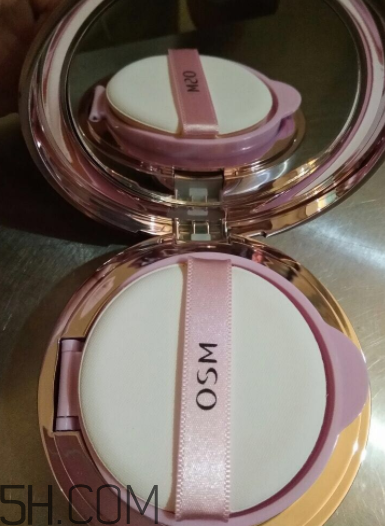 歐詩(shī)漫氣墊CC霜之前要涂什么_怎么用