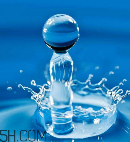 雙氧水是生理鹽水嗎？雙氧水是碘伏嗎？