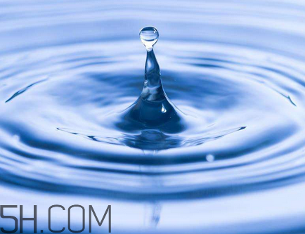 雙氧水會(huì)痛嗎？雙氧水會(huì)和什么反應(yīng)？