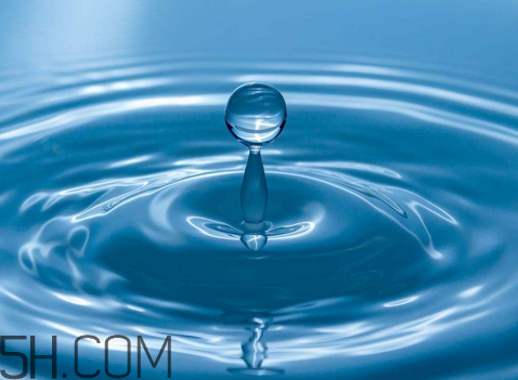 雙氧水能滴耳朵嗎？雙氧水洗耳朵一天幾次？