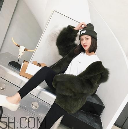 獺兔毛和羊羔毛哪個(gè)好？獺兔毛和羊毛哪個(gè)暖和？