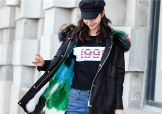 黑色派克服怎么搭配？黑色派克大衣搭配圖