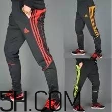 踢足球有哪些技巧？踢足球有哪些注意事項？