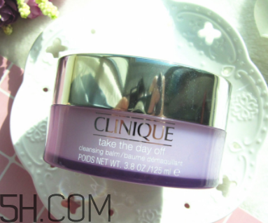 倩碧卸妝膏含酒精嗎？有刺激嗎？