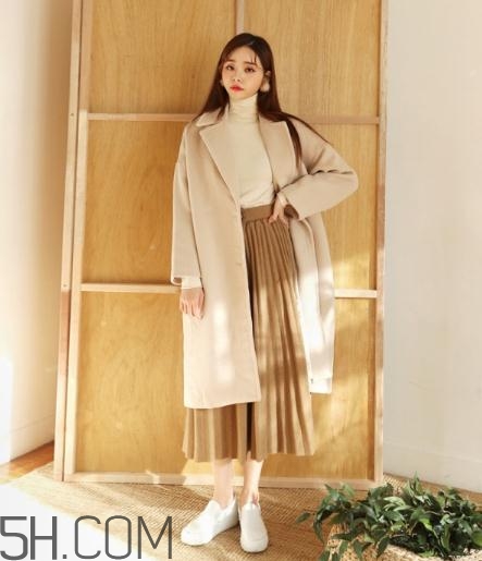 冬天穿裙子配什么鞋子？冬天穿裙子配什么鞋好看？