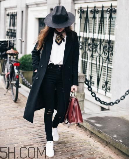 羊絨大衣搭配什么褲子好看？羊絨大衣搭配褲子圖片