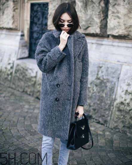 羊絨大衣搭配什么褲子好看？羊絨大衣搭配褲子圖片