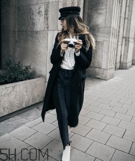 羊絨大衣搭配什么褲子好看？羊絨大衣搭配褲子圖片