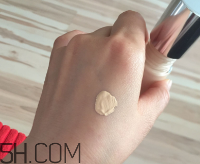 倩碧魔妝點(diǎn)點(diǎn)棒是干啥的？產(chǎn)品評(píng)測(cè)