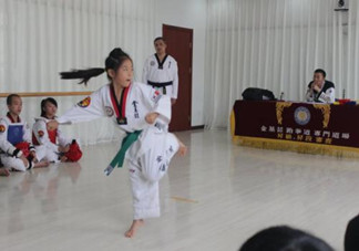 跆拳道考黃帶有哪些要求？跆拳道可以跳級(jí)考嗎？