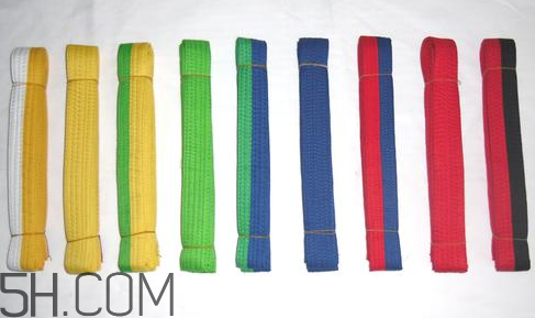 跆拳道腰帶怎么系？怎么看跆拳道等級高低？