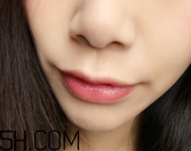 倩碧蠟筆唇膏是口紅嗎？倩碧蠟筆唇膏哪個(gè)色號(hào)好看？