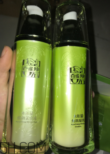 百雀羚水能量套盒適合油皮嗎？適合秋冬用嗎？