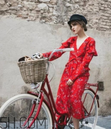 報(bào)童帽適合什么臉型？報(bào)童帽適合長臉大臉嗎？