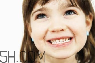 怎么用牙線？預(yù)防牙齒黃的方法