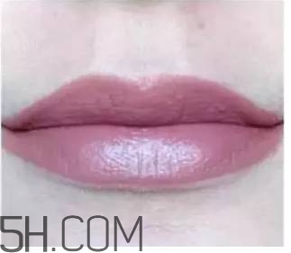 口紅是用什么做的？可以吃的口紅品牌推薦