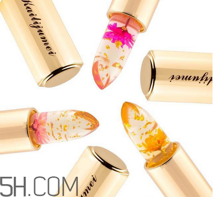 擦口紅要注意什么？選口紅的技巧方法