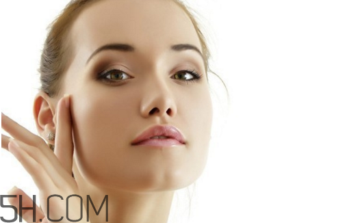 午睡不卸妝對皮膚危害大嗎？凡士林可以卸妝嗎？