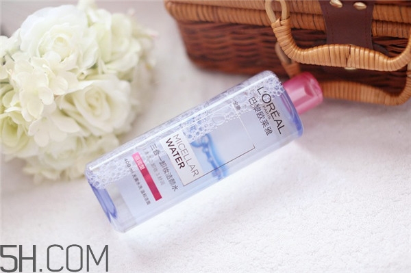 卸妝水對皮膚有傷害嗎？歐萊雅三合一卸妝水使用測評