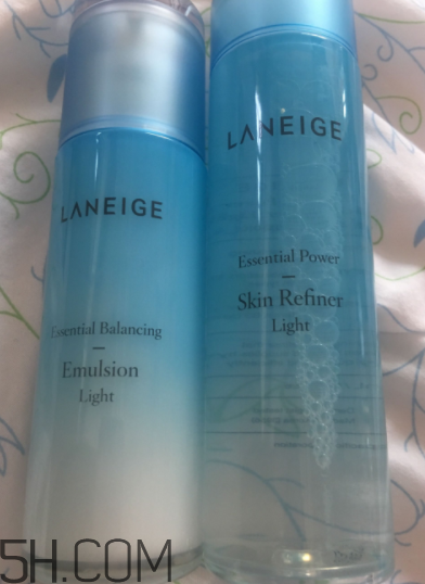 蘭芝水衡水乳套裝什么功效？適合膚質(zhì)