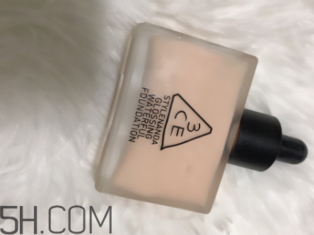 3ce超水潤(rùn)粉底液好用嗎？3ce粉底液和遮瑕液使用感