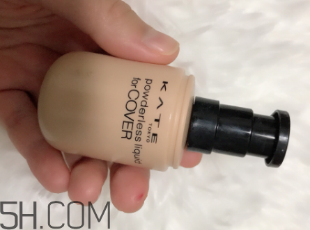 3ce超水潤(rùn)粉底液好用嗎？3ce粉底液和遮瑕液使用感