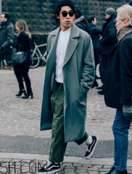 男士九分褲配什么襪子好看？男士九分褲搭配襪子圖片