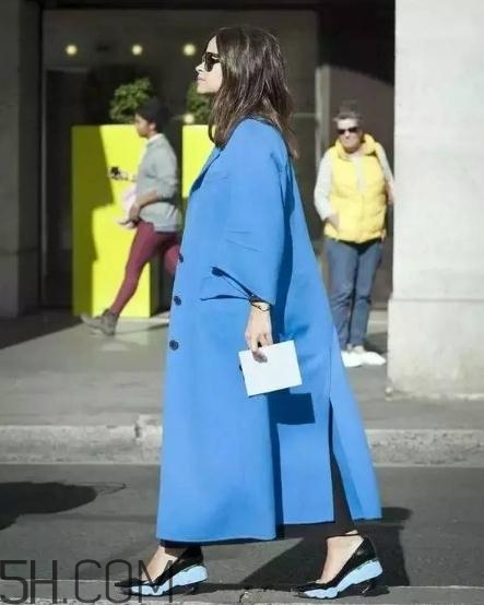 小個(gè)子怎么穿長(zhǎng)款大衣？長(zhǎng)款大衣怎么搭配顯高？