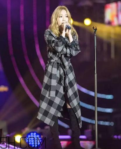 小個(gè)子怎么穿長(zhǎng)款大衣？長(zhǎng)款大衣怎么搭配顯高？