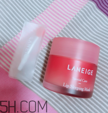 蘭芝夜間唇膜多久用一次？使用頻率