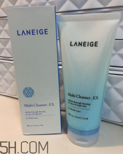 蘭芝潔顏膏有泡沫嗎？能卸妝嗎？