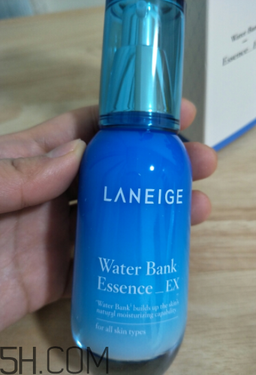 蘭芝補水小藍瓶是乳液嗎？用在哪一步？